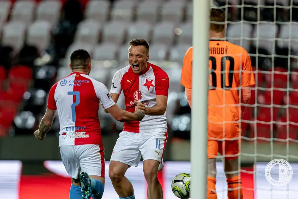 Slavia doma rozdrtila Jablonec 5:0.