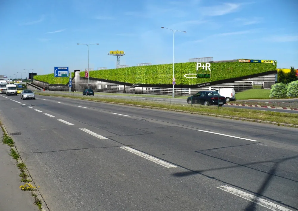 Kapacita záchytného parkoviště na Černém Mostě bude rozšířena. Zaparkuje zde 880 aut