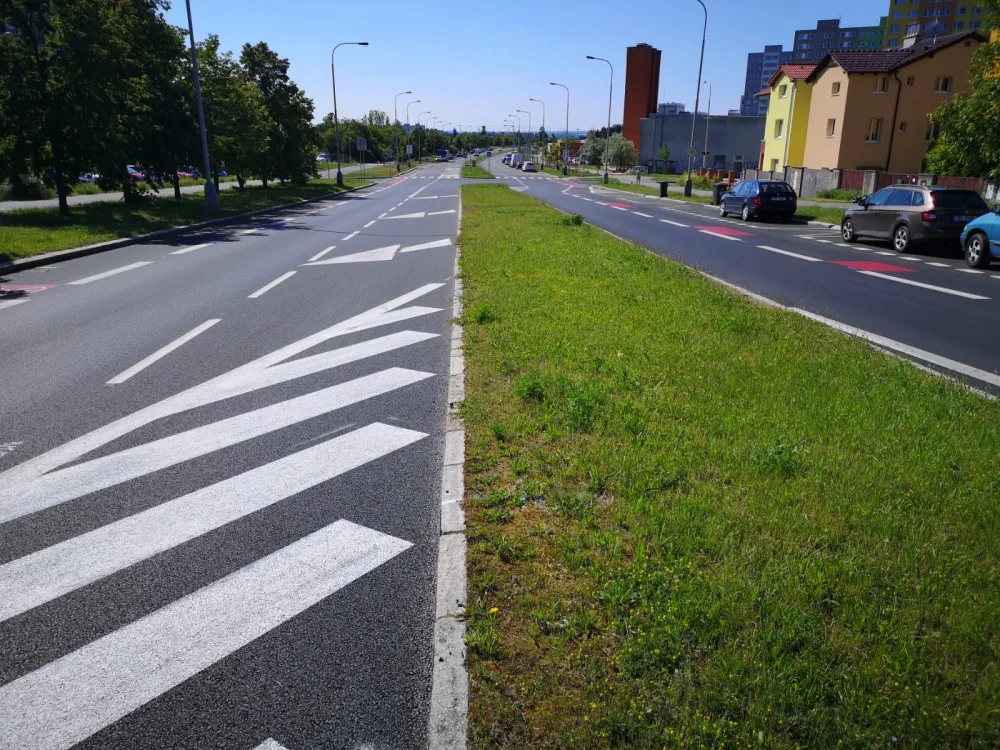 Novodvorskou opět jezdí auta. Provoz je ode dneška obnoven v celém rozsahu