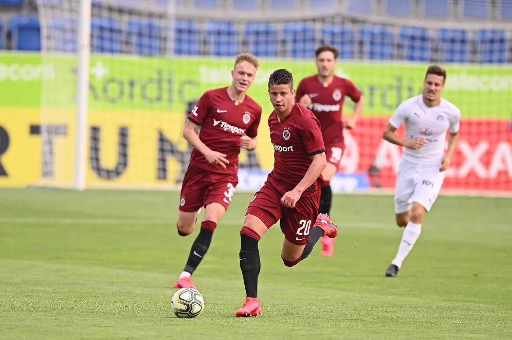 Sparta vyhrála venku nad Slováckem 2:0 a posunula se na třetí místo.
