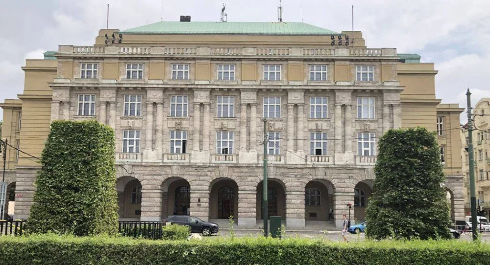 Anketa: Jak studenti vyšších odborných a vysokých škol hodnotí koronavirový semestr?