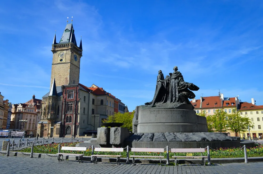 Návštěvníci Staroměstské radnice mají zájem o slevy na vstupné. Přišlo jich třináct tisíc