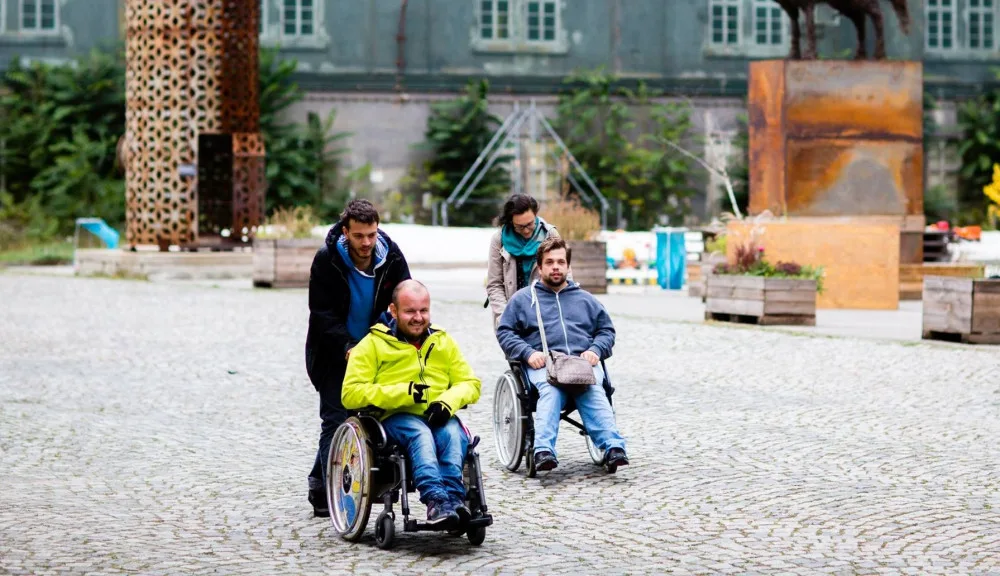 V Kasárnách Karlín se chystá oslava čtvrtstoletí pomoci handicapovaným