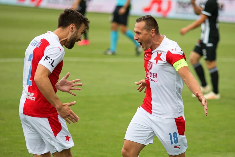 Slavia na jihu Čech dominovala a vykročila za obhajobou. Dynamu nadělila šest branek
