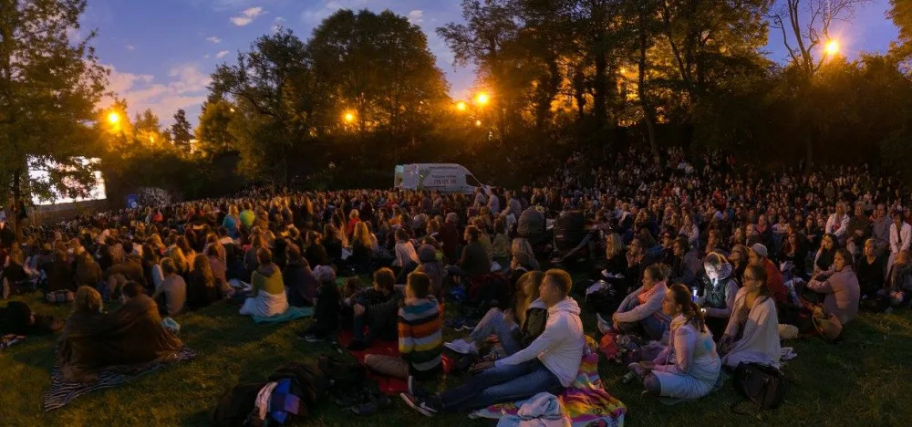 Praha 6 slaví 100 let. Program oslav nabídne kulturu, sport i Festival malých pivovarů