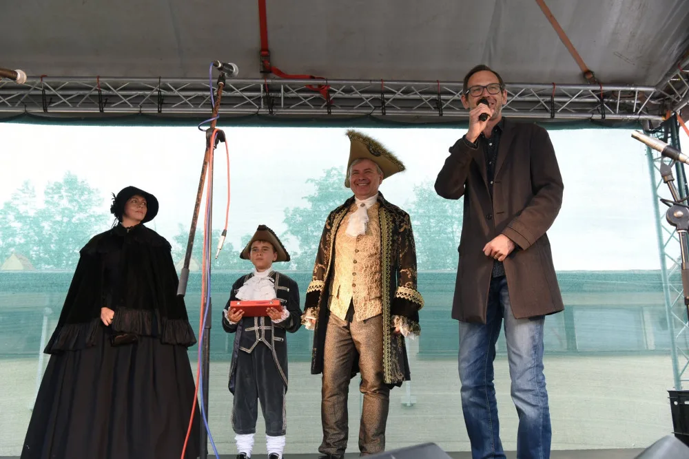 FOTO: Libeňský zámek oslavil 250 let od přestavby Marií Terezií. Podívejte se na fotky