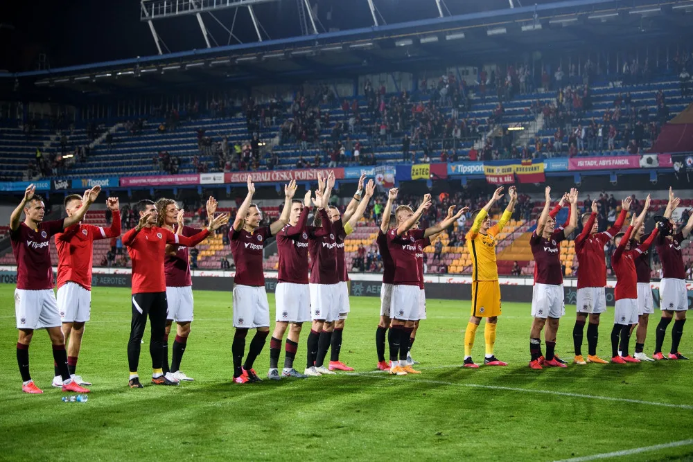 Sparta zdolala Olomouc 3:0, Bohemka remizovala v Brně bez branek