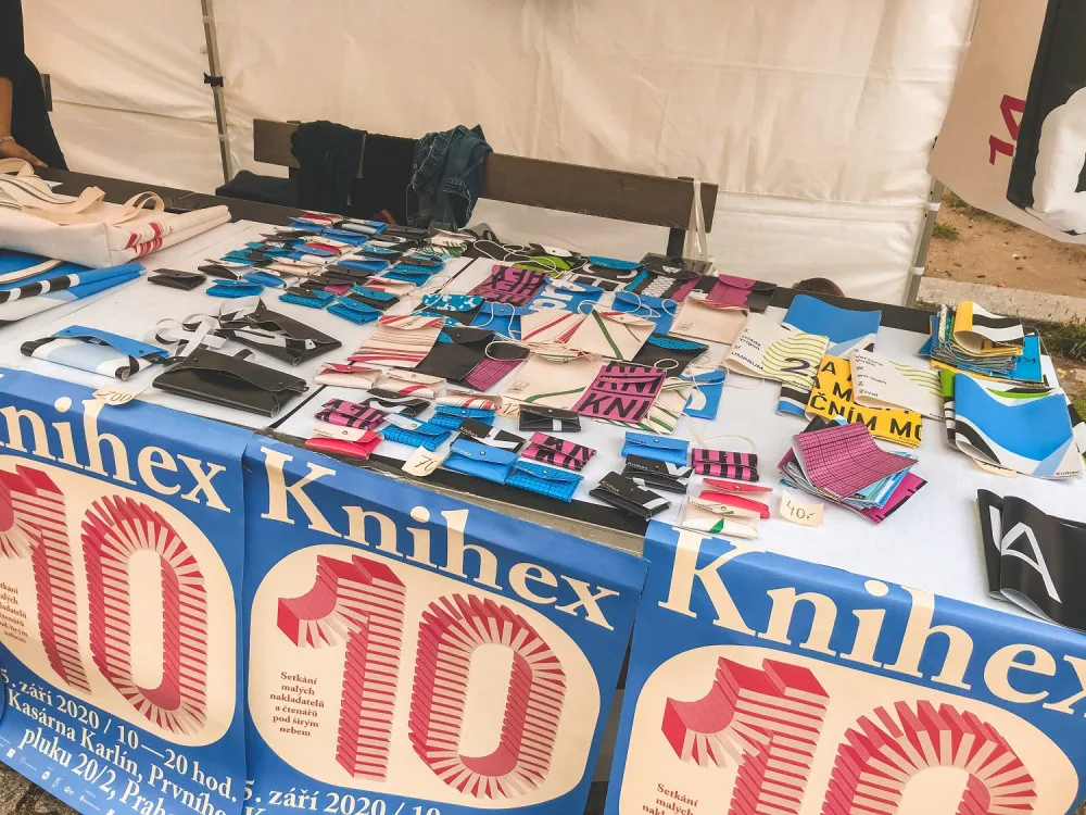 FOTO: V Kasárnech Karlín se dnes konal knižní festival Knihex. Nabídl bohatý program pro děti i dospělé