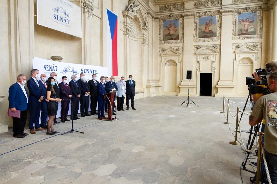 Čínské investice v ohrožení? Plány, které často končí na úrovni politických prohlášení a slibů