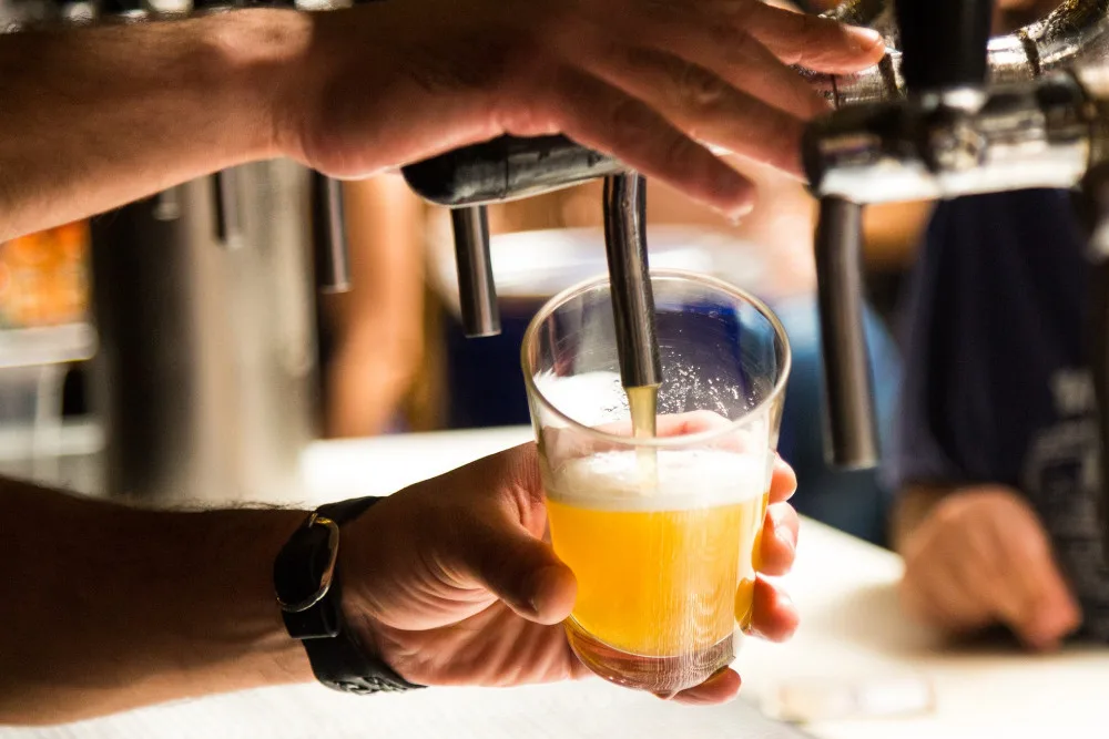 Kvůli koronaviru byl o festival Pivo v tržnici menší zájem. I tak ale nabídne ochutnávku téměř ze čtyřiceti pivovarů