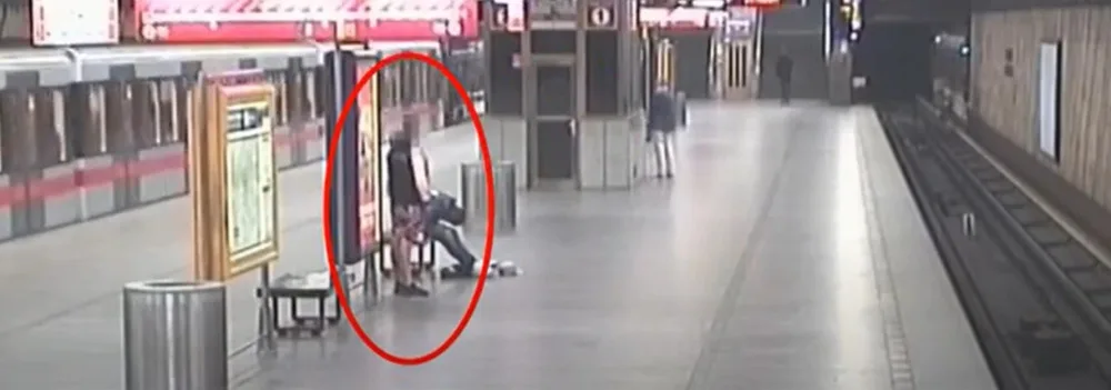 hajzlík v metru