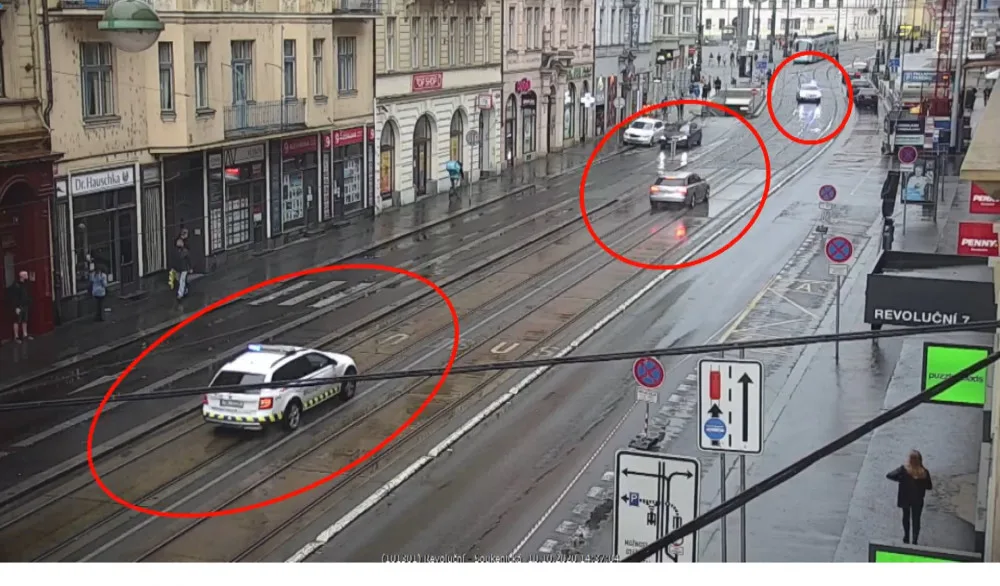 VIDEO: Policejní honička v centru Prahy