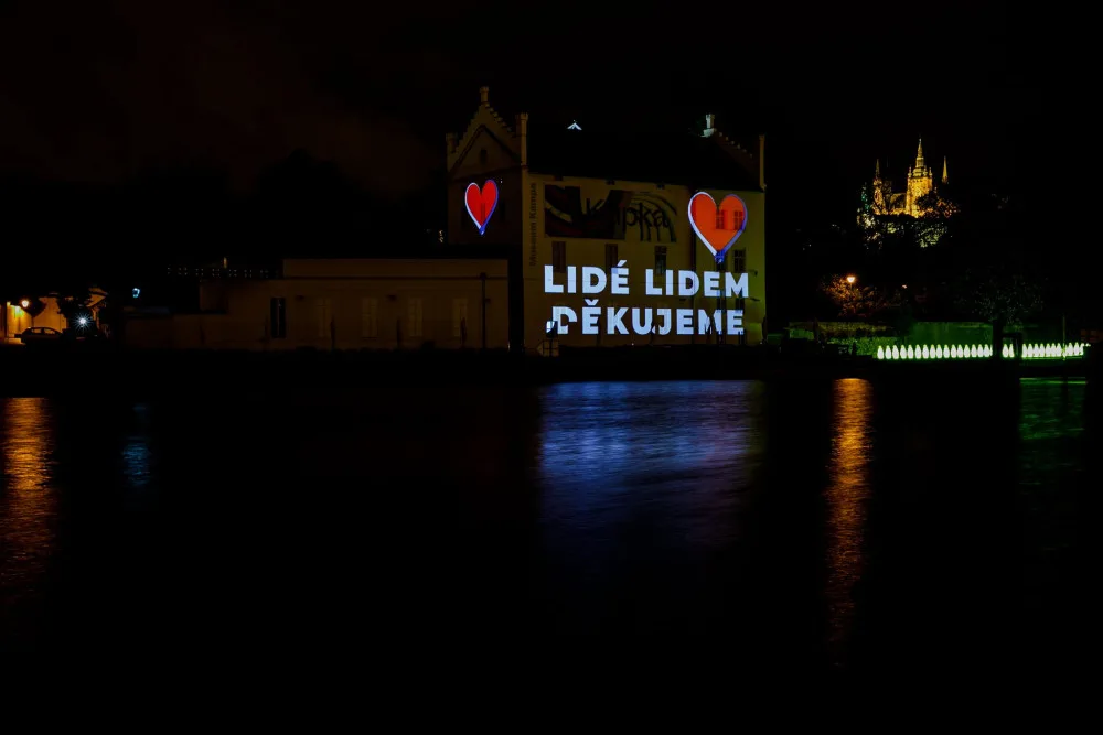 Lidé vybrali na Muzeum Kampa po požáru 340 tisíc korun