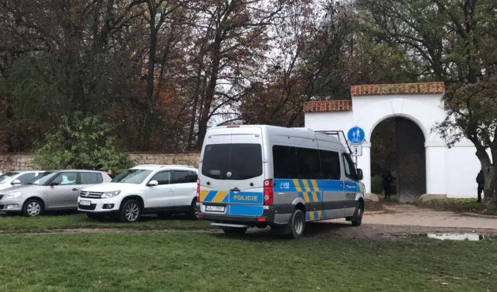 Tělo, které včera policisté nalezli v oboře Hvězda, patří pohřešované mladé ženě