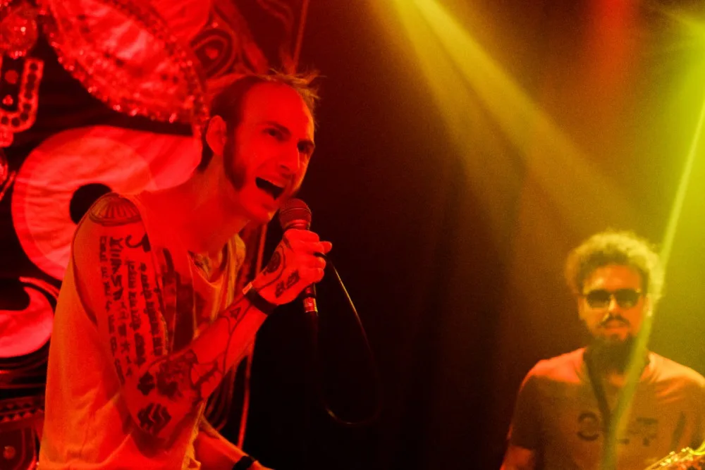 Slam poetry na Václavském náměstí. Vystoupí Tukan, Šimon Felenda, Tali a Anatol Svahilec