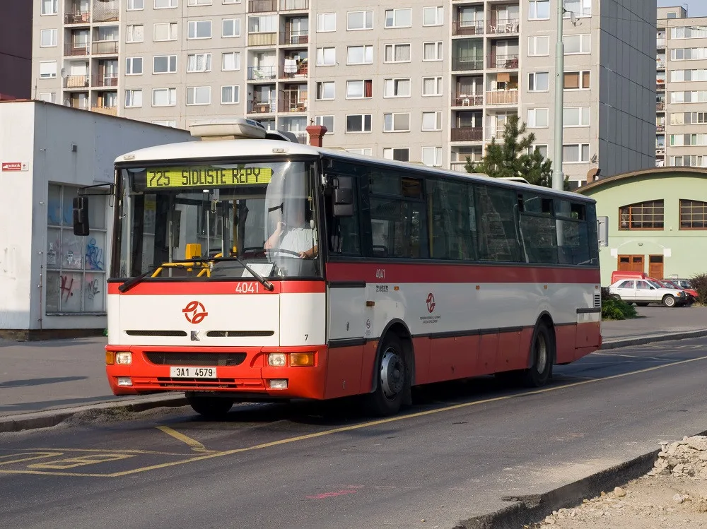 Dopravní podnik bude mít od pátku jen nízkopodlažní autobusy