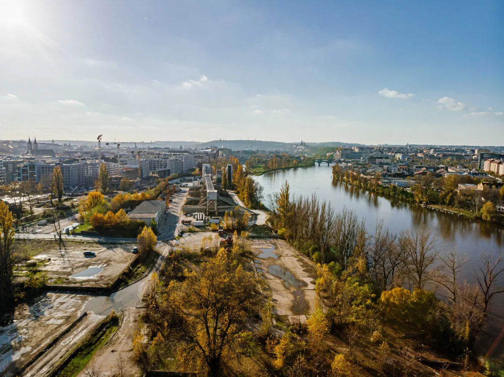FOTO: Rohanský ostrov se dočká revitalizace. Mezi Karlínem a Libní vznikne i nový přírodní park