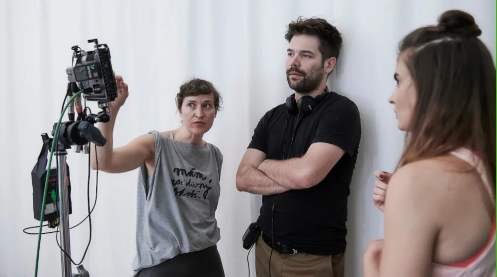 Baví mě projekty, které mají přesah, říká režisérka Johana Ožvold