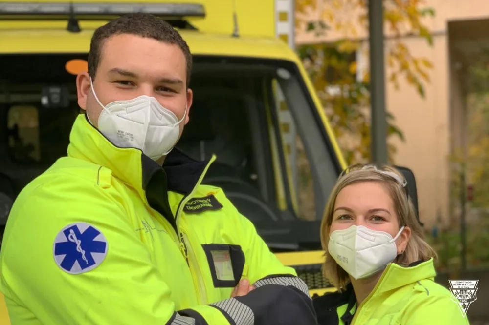 Pražská záchranná služba nyní nemá kvůli epidemii více výjezdů. Za den jich má asi 350
