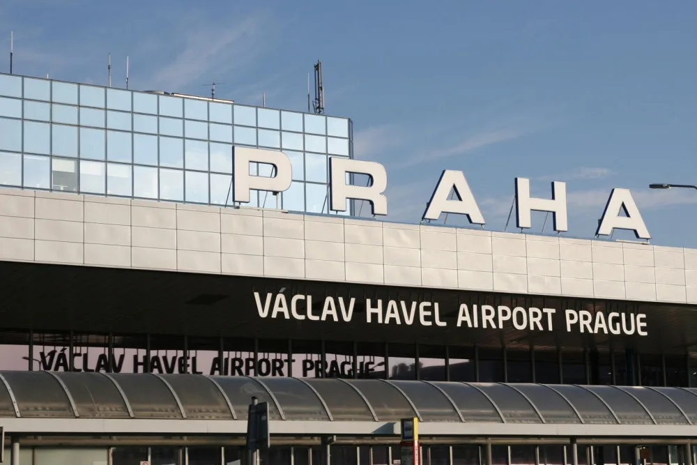 Letiště v Praze loni odbavilo 3,66 milionu pasažérů. To je skoro o 80 procent méně než obvykle