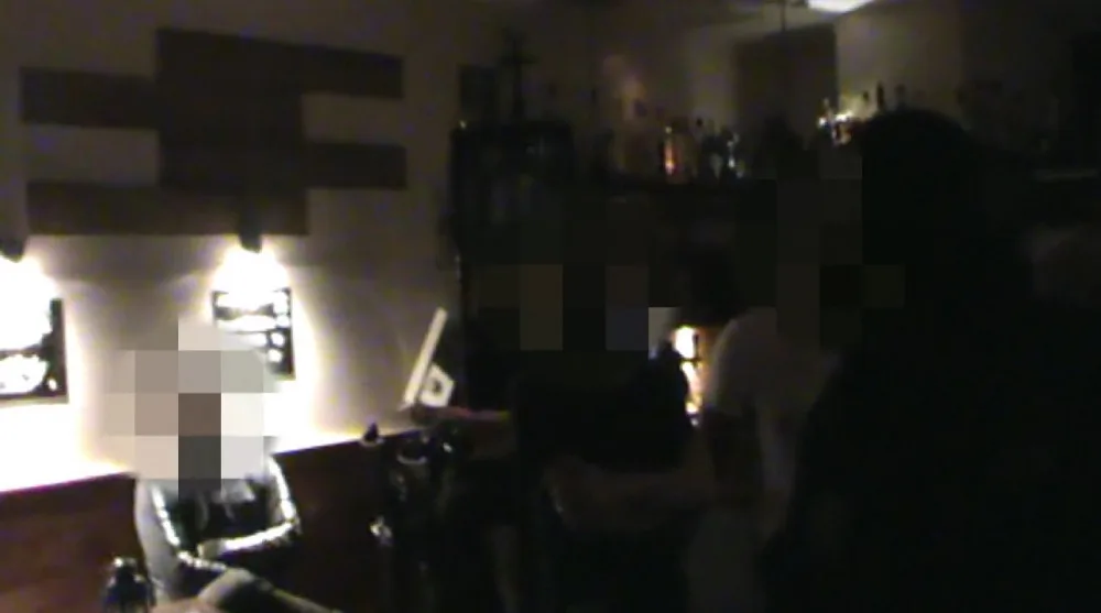 Strážníci v Praze 7 odhalili otevřený bar. Soukromé akce se zúčastnilo šest lidí
