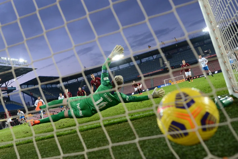 Sparta v osmifinále poháru vyřadila Baník. Pražané skórovali v 89. minutě z penalty