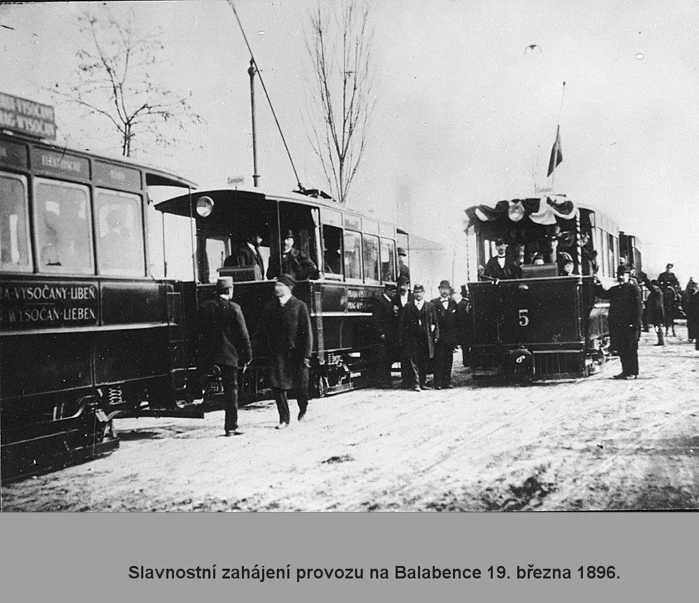Elektrické tramvaje v Praze brázdí Prahu již 125 let. Nejstarší úsek je mezi zastávkami Urxova a Balabenka