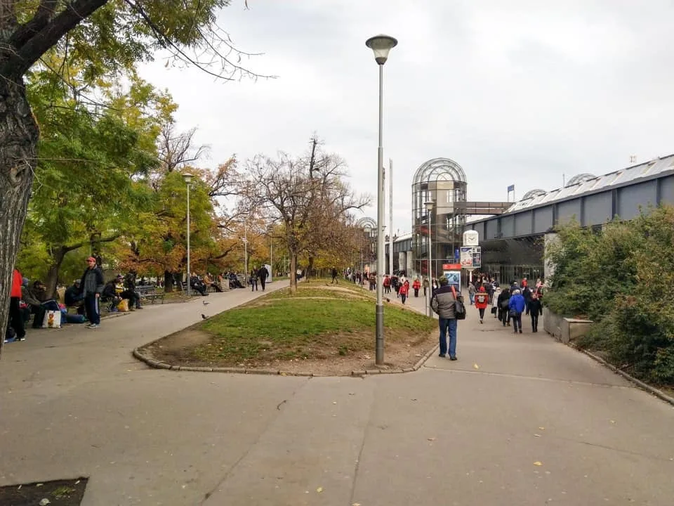 Tramvaj až k hlavnímu nádraží? V budoucnu lidí dojedou až před odbavovací halu