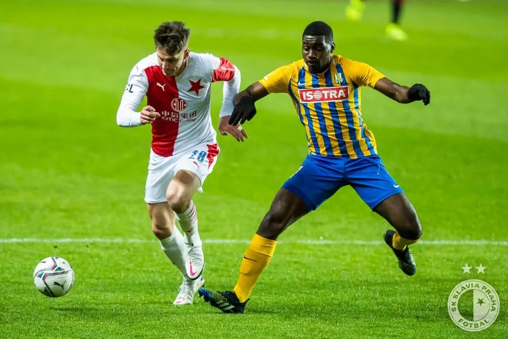 Slavia i v deseti sfoukla Opavu, Sparta jen remizovala v Budějovicích
