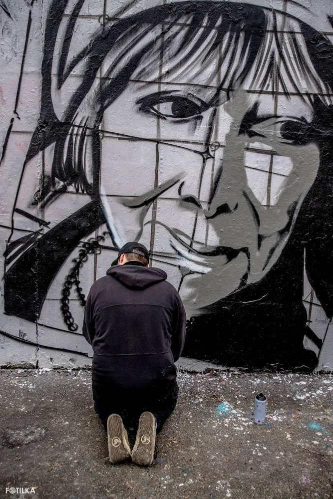 MuralArt vznikl jako vzpomínka na Hanu Hegerovou v pražských Hlubočepích
