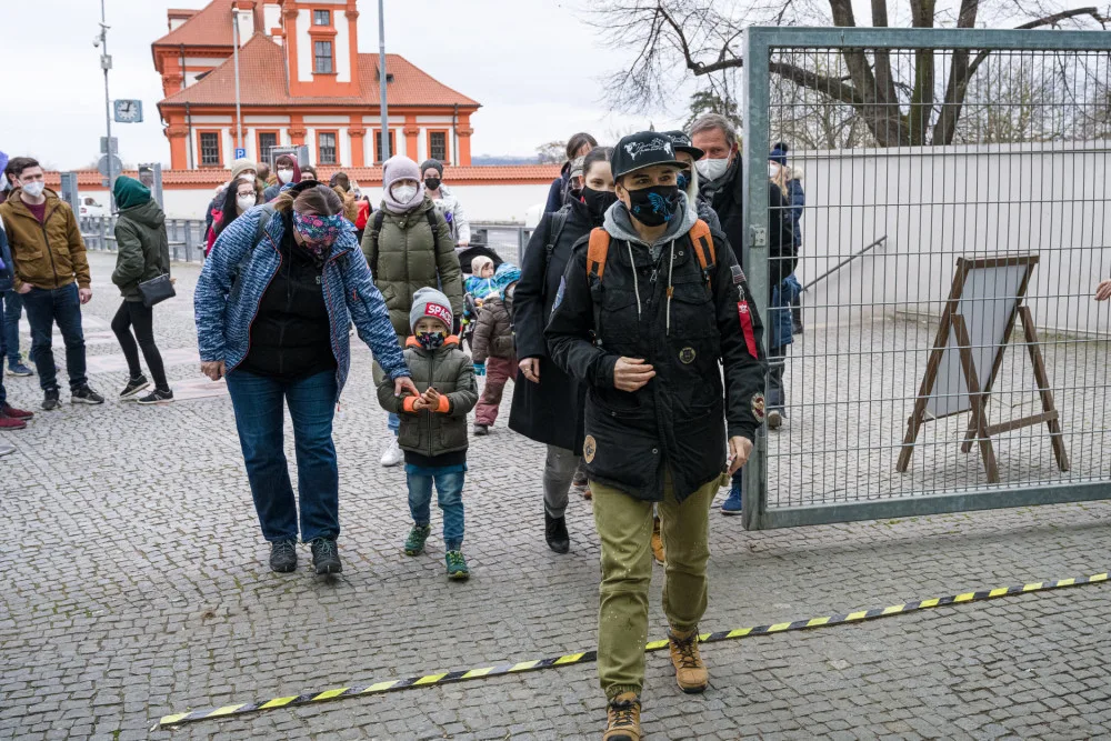 Do zoo přišlo od pondělí přes 8000 návštěvníků, do botanické zahrady zavítalo 2000 lidí