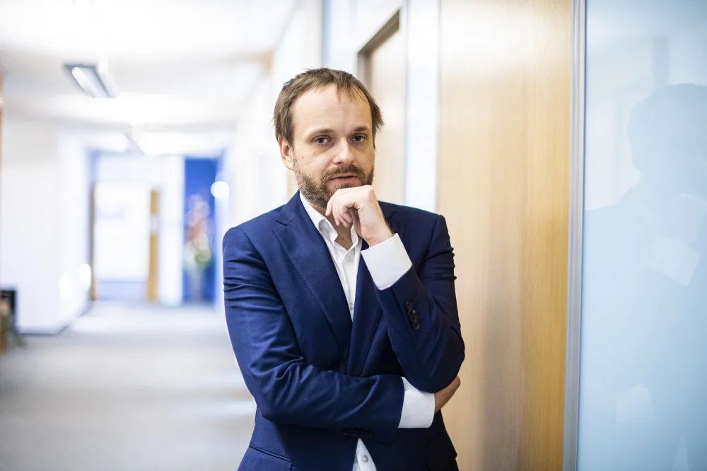 Česko je sebevědomá země, řekl Kulhánek po zastropování počtu diplomatů na ambasádě v Praze