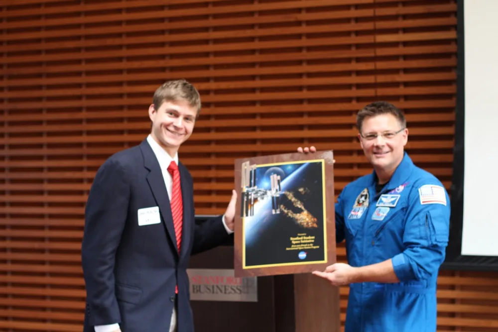 Setkání s astronautem Douglasem Wheelockem za organizaci Stanford Space Initiative