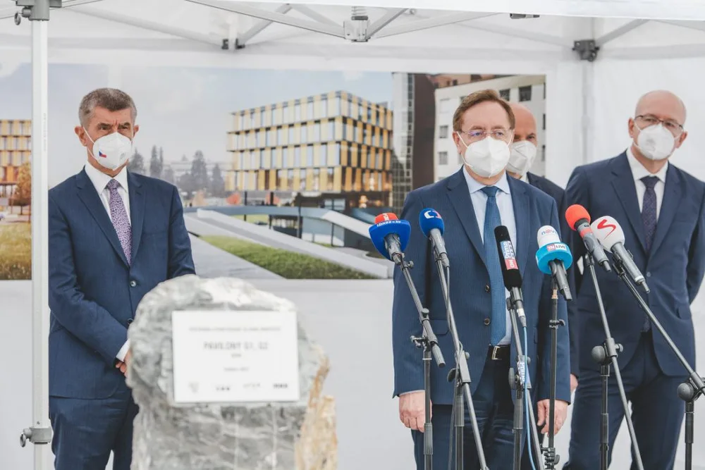 Babiš o působení Arenbergera ve vládě rozhodne v úterý