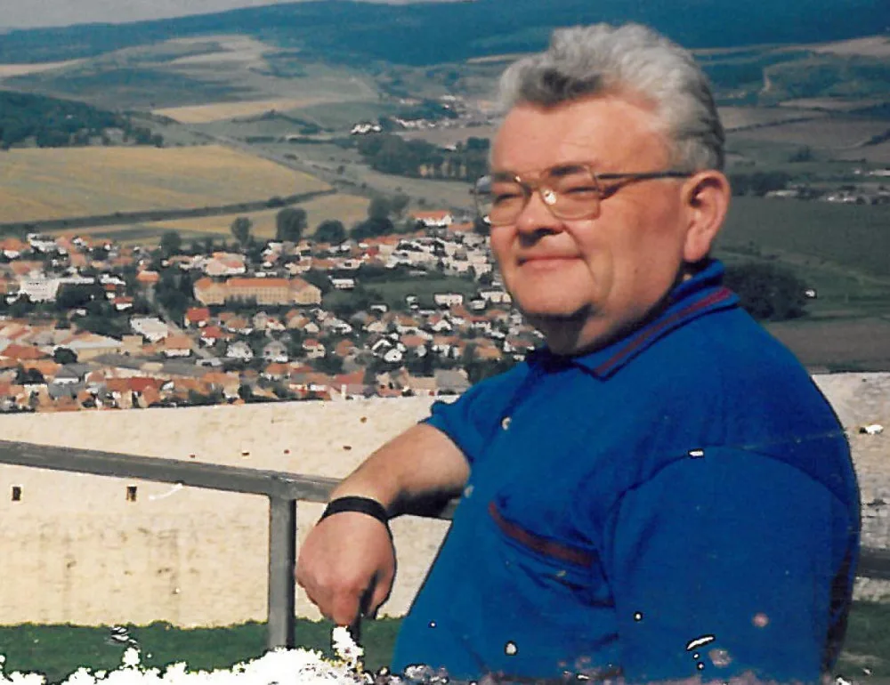 Trápili ho krtci na zahradě, tak šikovný inženýr začal vyvíjet vlastní plašiče. Firma Format 1 s nimi slaví úspěch už třicet let