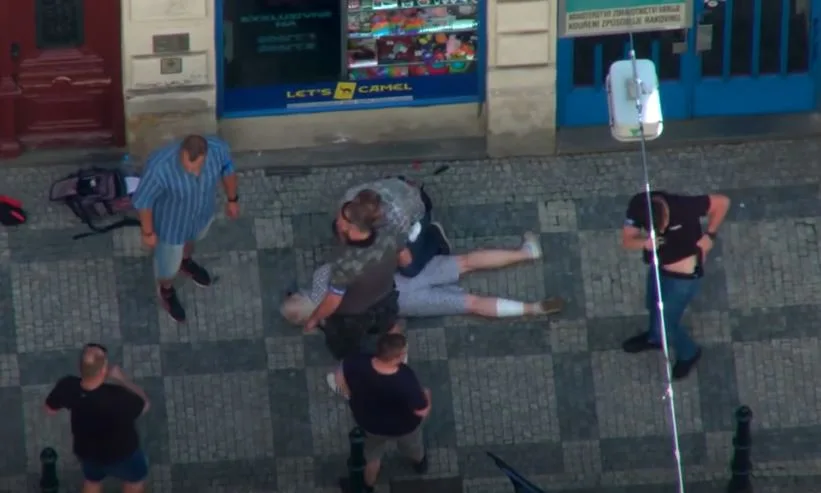 Střelec z Vinohrad jde do vazby. Svých činů nelituje a státní zástupkyni označil za ropuchu
