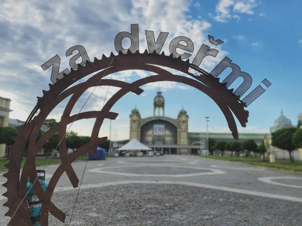 Začíná Divadelní festival Za dveřmi. Potrvá až do 15. července