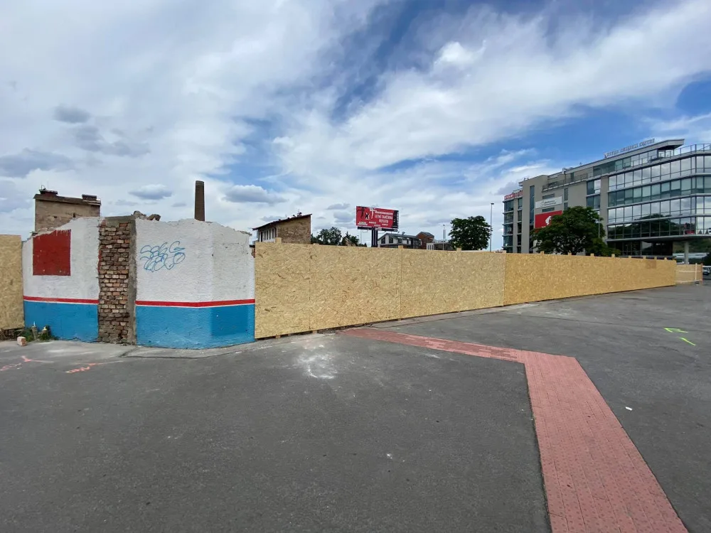 Konec nádherné špíny. Bistro U Veselé kozy na Lihovaru ustoupilo developerskému projektu
