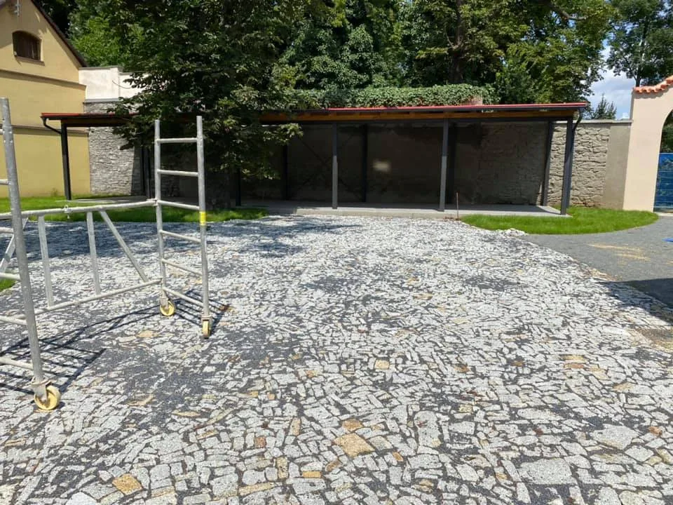 Obnovena hostince U Brabců v Praze 9 bude stát téměř sto milionů korun
