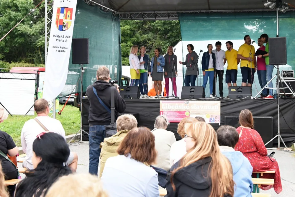 Žižkovu a Libni zdaleka se vyhni? To už neplatí, řekl při oslavách připojení Libně k Praze starosta
