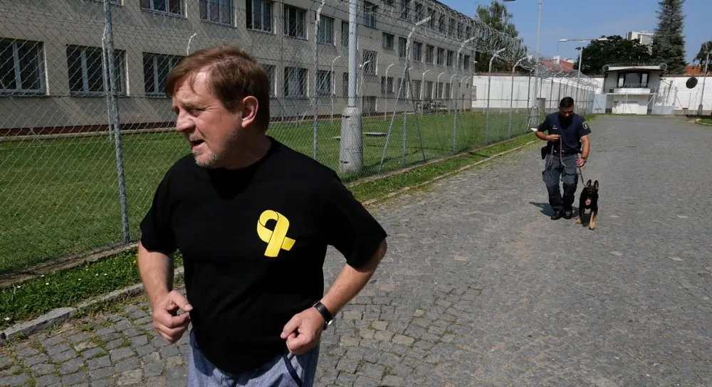 Prahou dnes budou utíkat stovky vězňů. Akci podpoří Neužil nebo Čtvrtníček