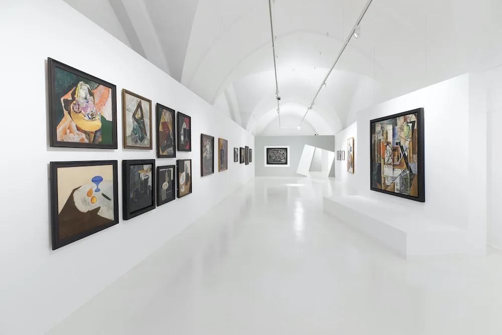 Rekordní návštěvnost, nebývalý zájem návštěvníků a mediální úspěch – Alšova jihočeská galerie zakončila výstavu Malevič - Rodčenko - Kandinskij a ruská avantgarda
