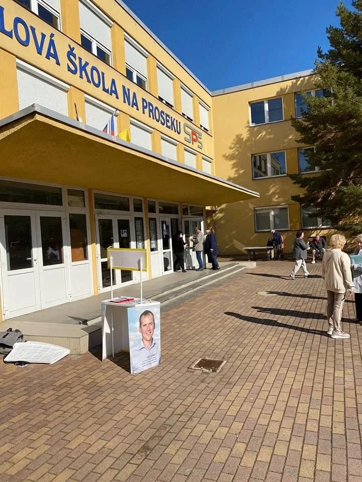 Rada města musí kvůli podpisovým stánkům Praha sobě připravit návrh změny zákona o volbách