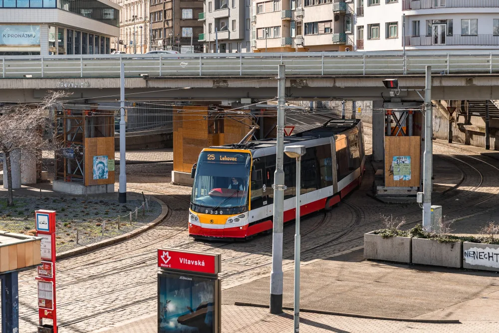 FOTOGRAF ODVEDLE SEDLECKA