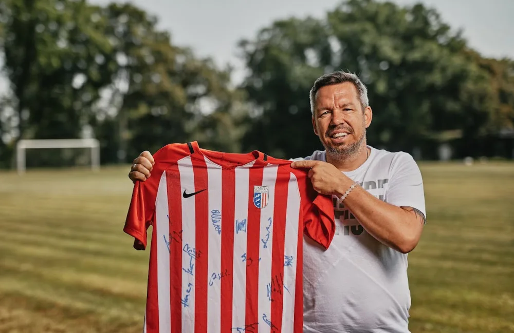 Místní chtějí oživit fotbal na Břevnově. Pomáhá jim Slavia i Pavel Horváth