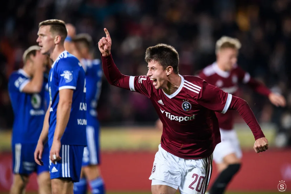 Hložek vystřelil Spartě výhru 1:0 nad Mladou Boleslaví v 93. minutě