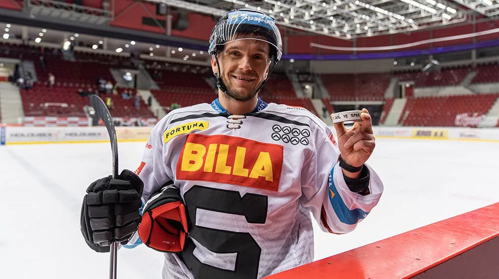 Sparta porazila Karlovy Vary v prodloužení. Svůj první gól za Spartu vstřelil Strnad