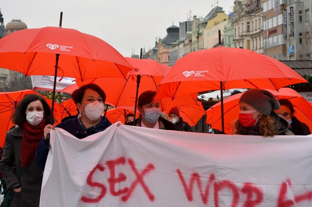 V pátek je Mezinárodní den proti násilí na ženách a mužích pracujících v sexbyznysu