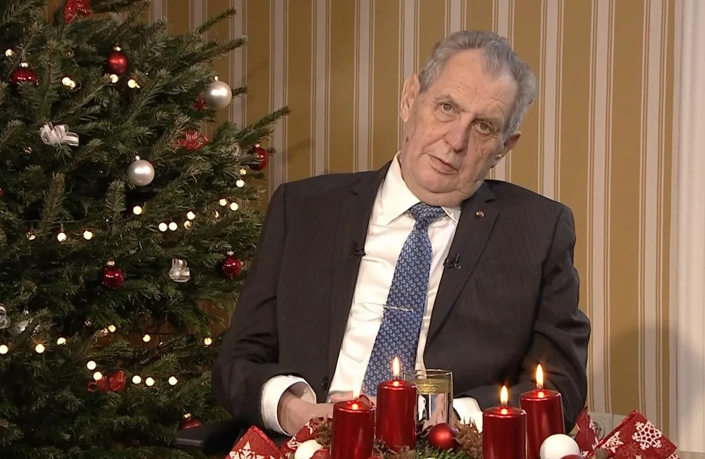 Zeman v projevu podpořil povinné očkování, kritizoval ekologii a chválil bývalou vládu