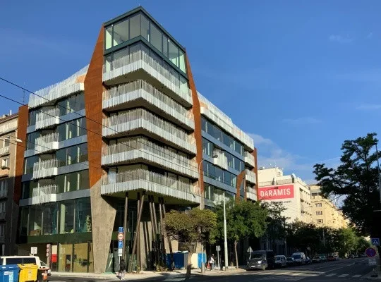 Nejzajímavější moderní stavby Prahy: Komunardů XXXV
